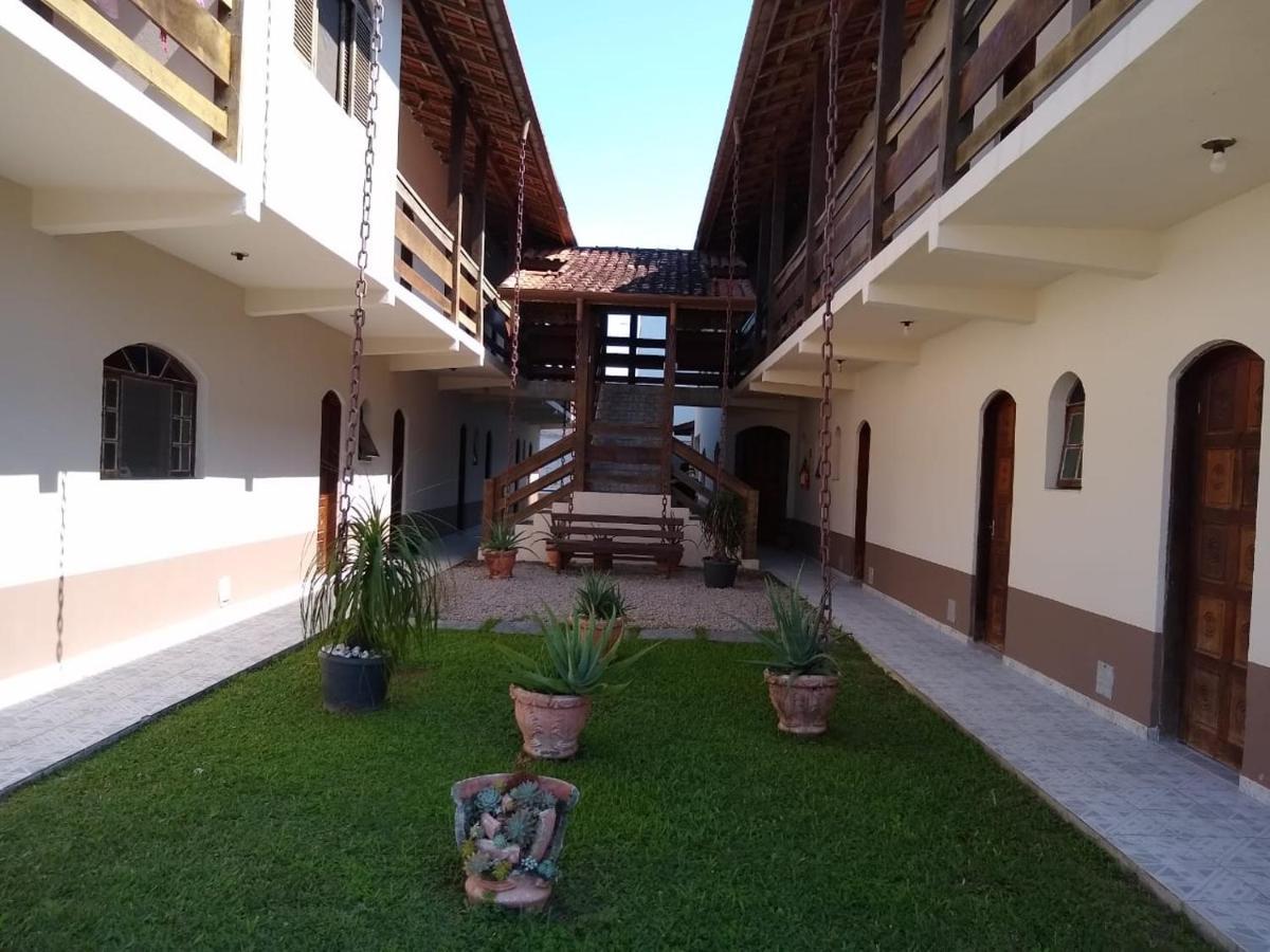 Lionfish Hostel Caraguatatuba